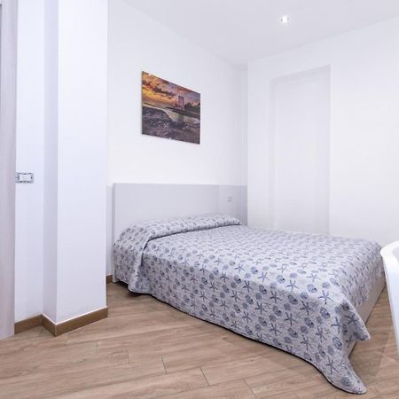 סנטה פלביה Casa Vacanze Da Maurizio מראה חיצוני תמונה