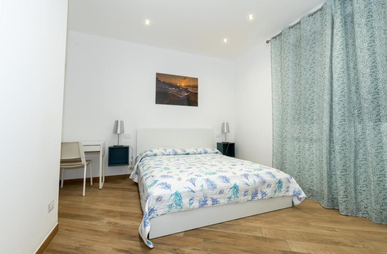 סנטה פלביה Casa Vacanze Da Maurizio מראה חיצוני תמונה